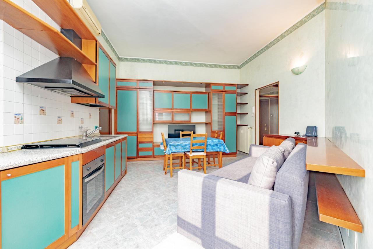 Casa Vicinissima All'Ospedale San Paolo Milan Bagian luar foto